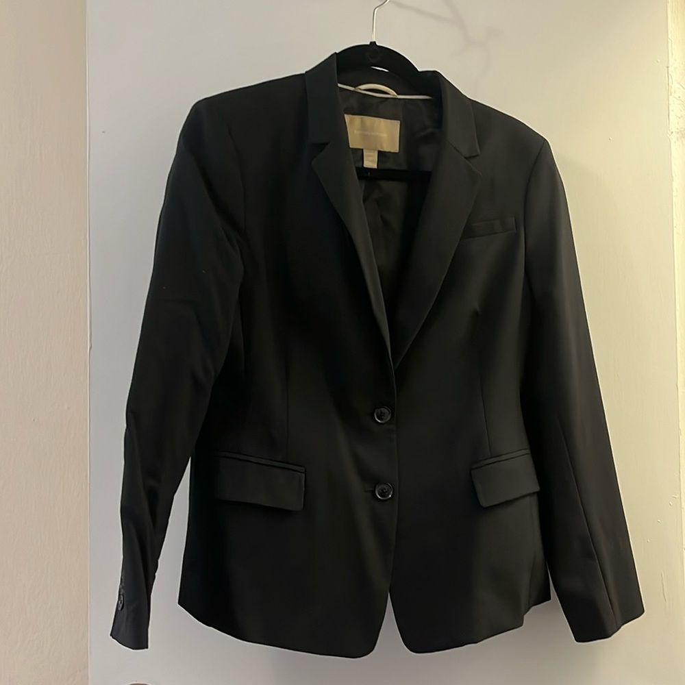 Banana Republic Fully Lined Black wool Blazer size 12P
